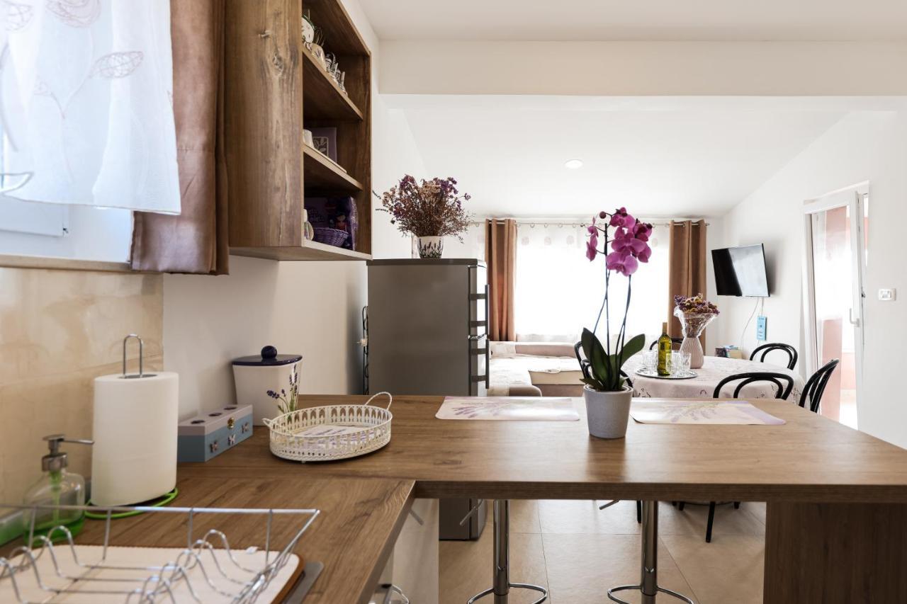 De Rosa Apartment