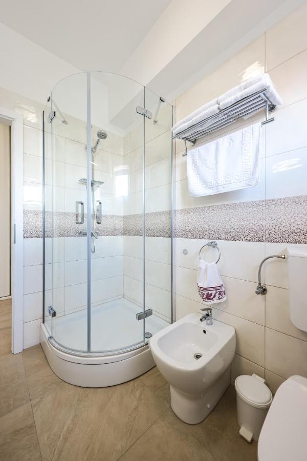 Apartment De Rosa Zadar